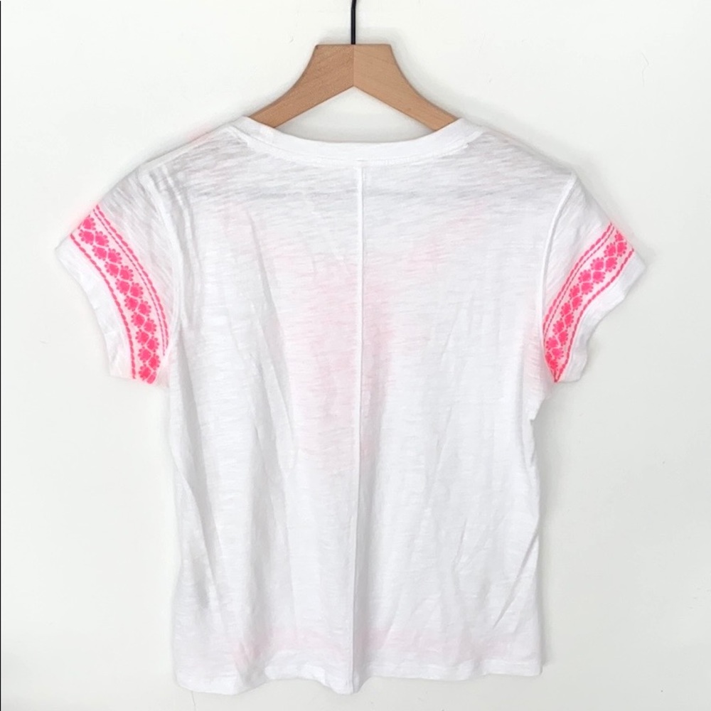 Vineyard Vines Women’s‎ White Graphic Tshirt Size S - Picture 5 of 7